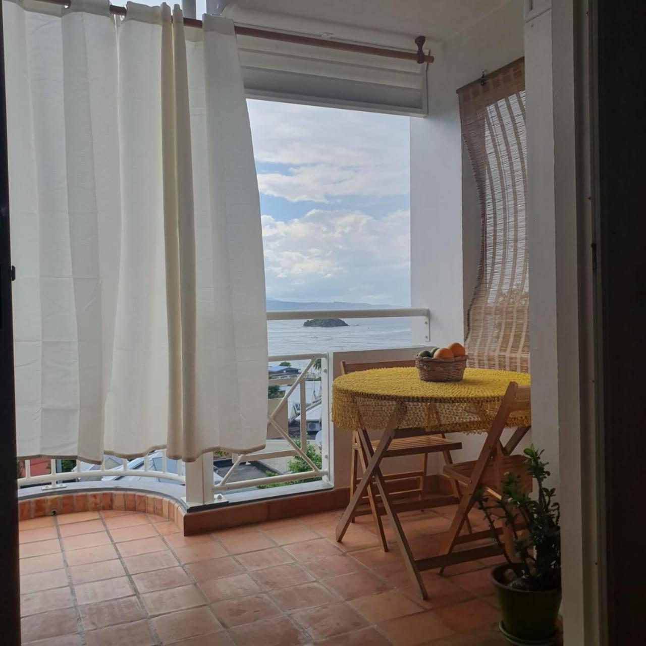 Appartement De La Baie, Vue Magnifique, Tartane La Trinité Eksteriør billede